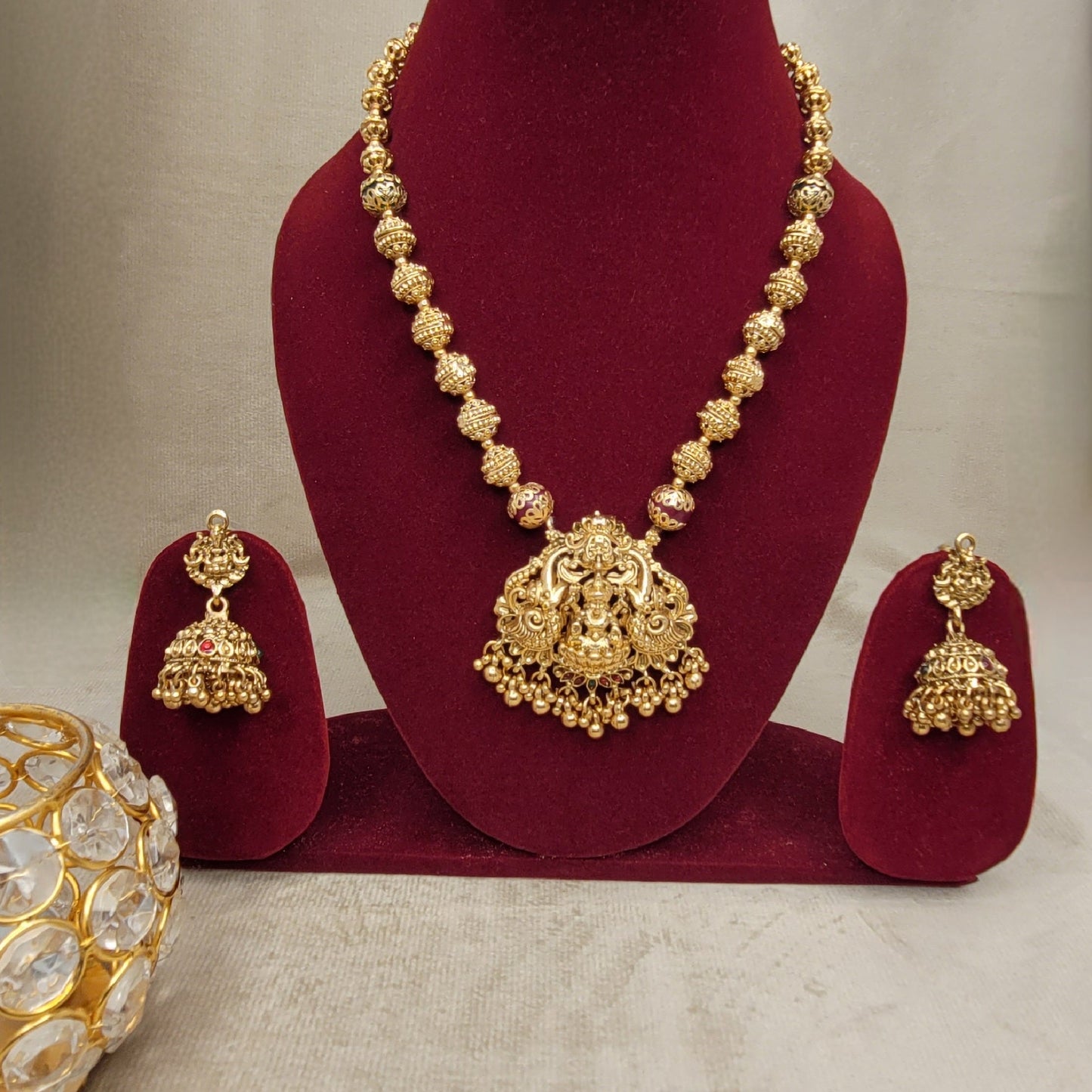 Lakshmi Temple Pendant Beaded Necklace Set