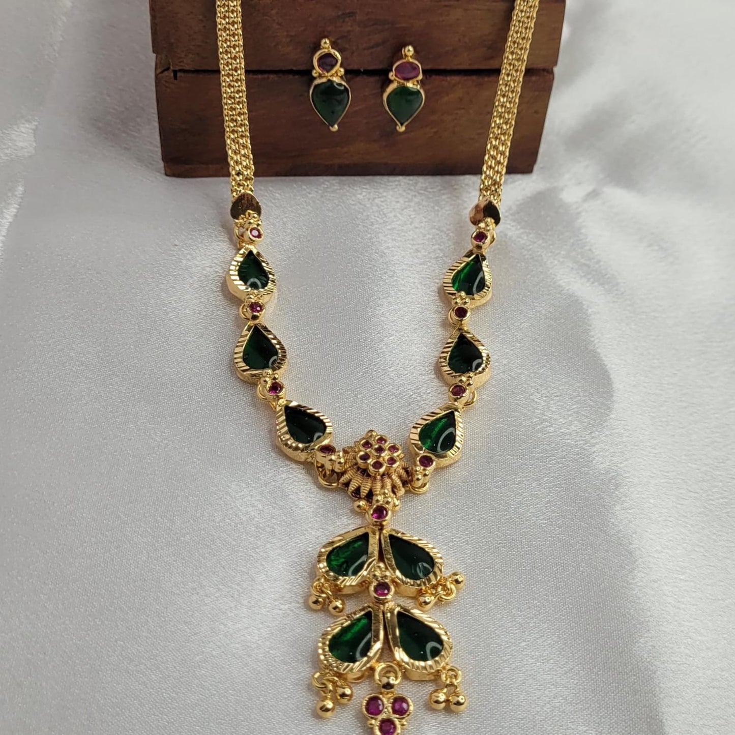 Traditional Gold Plated Palakka Necklace set