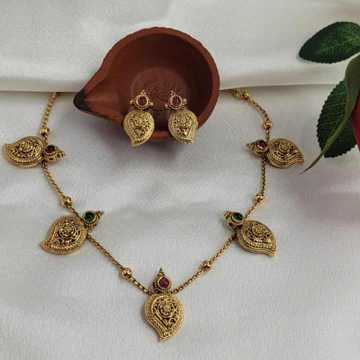Traditional Mango Shape Necklace Set for Women