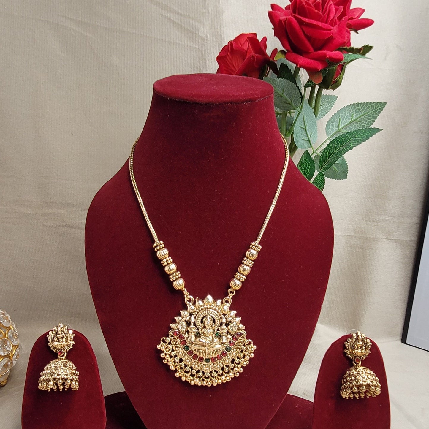 Nagas Pendant with Jhumki