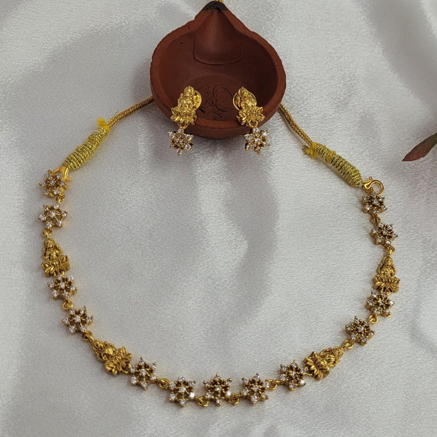 Floral Gold Necklace Set with Crystal Accents