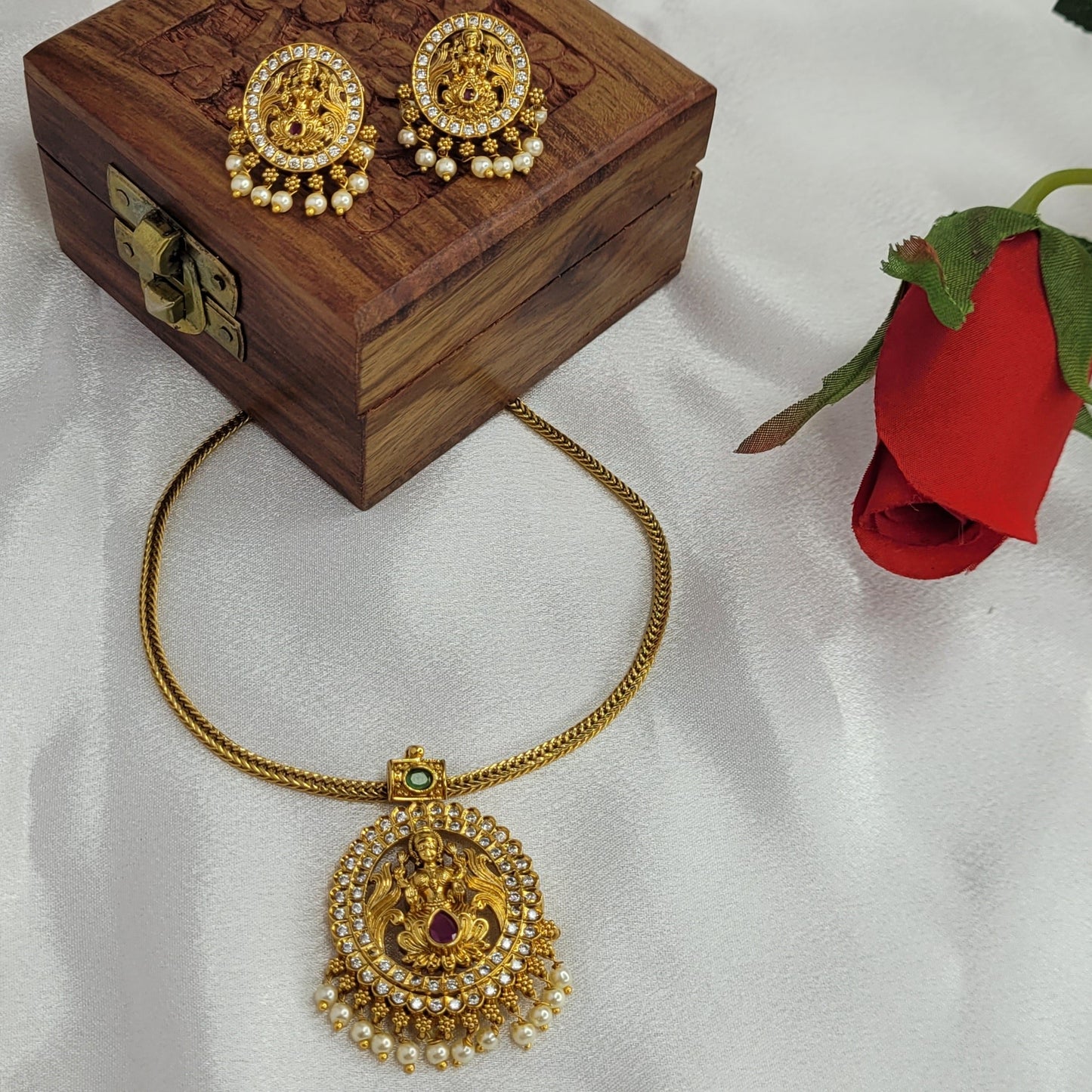 Gold Plated Pendant Necklace Set with Goddess Motif