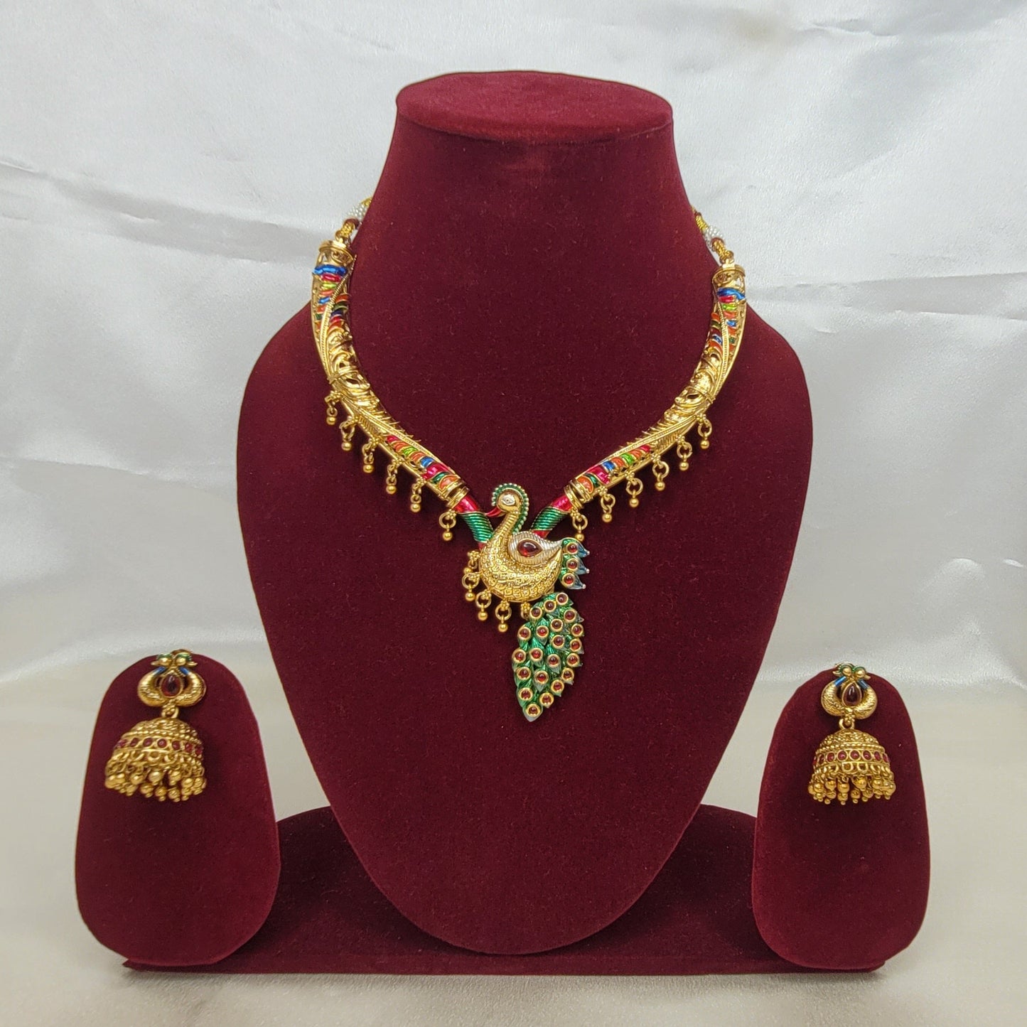Royal Peacock Heritage Gold Jewelery Set
