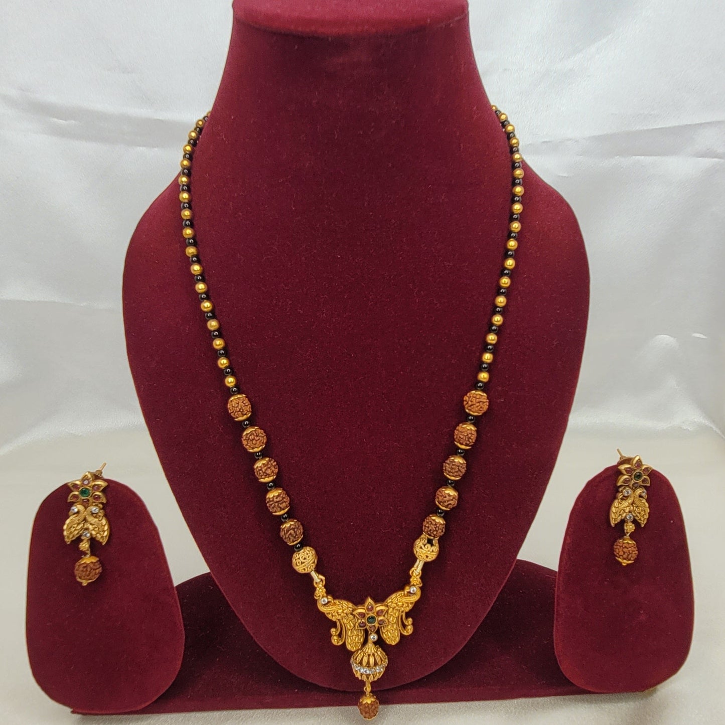 Divine Rudraksha Heritage Jewelery Set