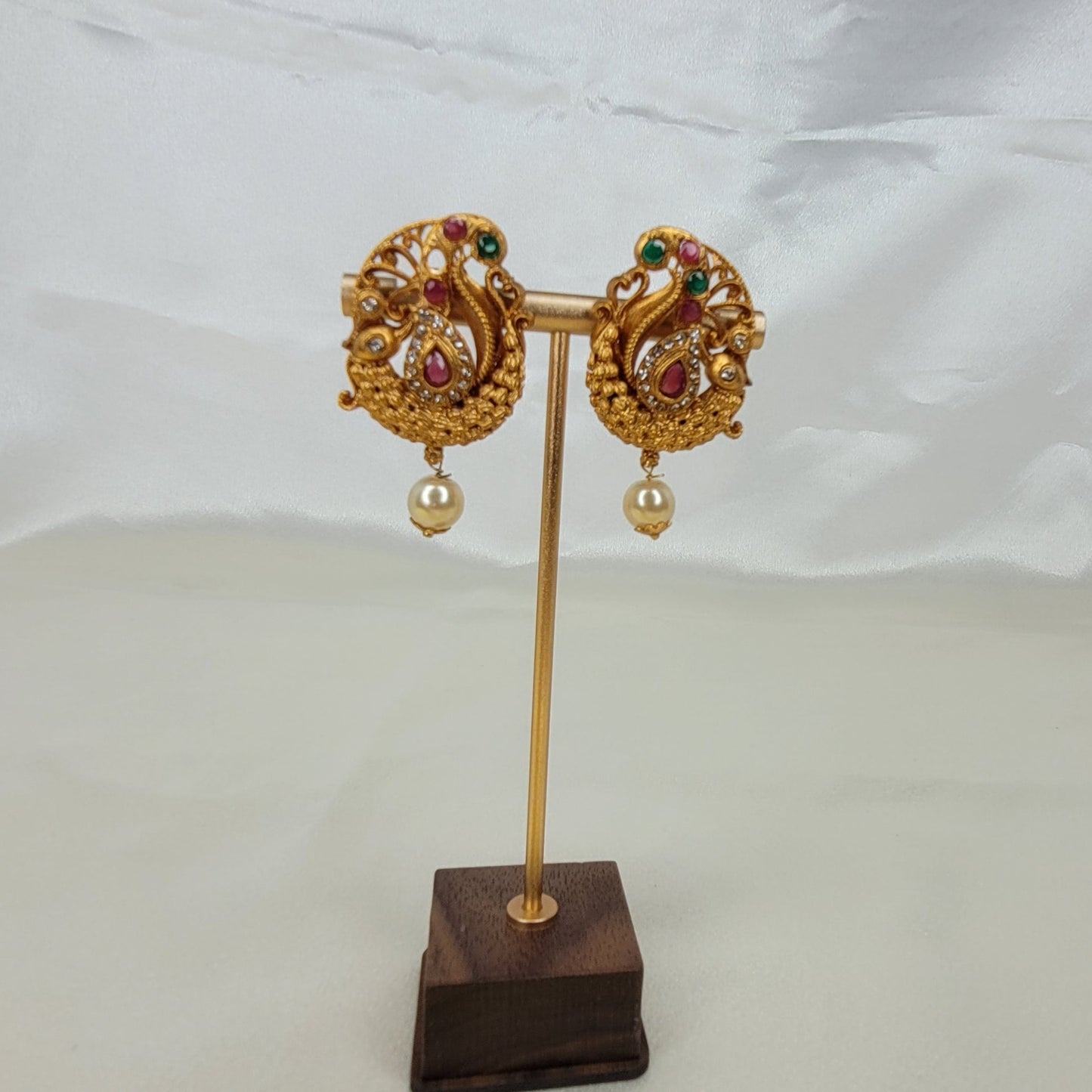 Elegant Peacock Pearl Stud Earrings