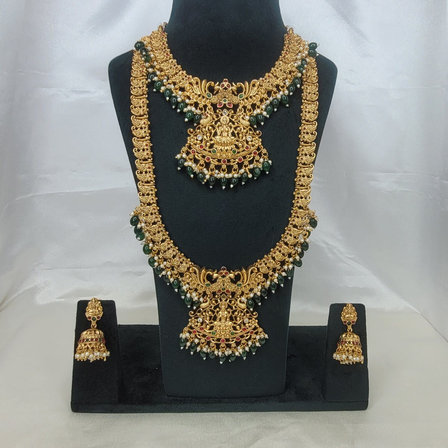 Mahalakshmi Emerald Temple Bridal Necklace Set