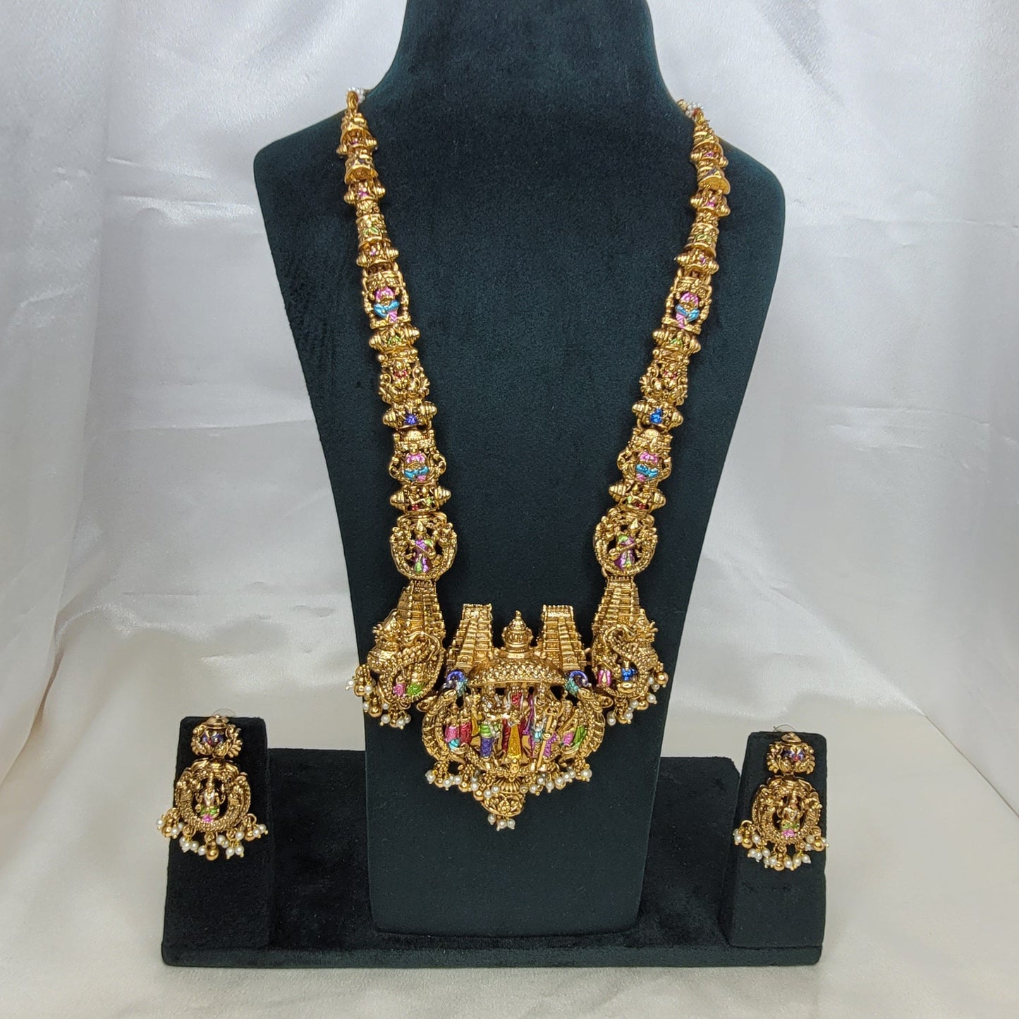 Grand Antique Gold Temple Haram Necklace Set with Lord Balaji Pendant