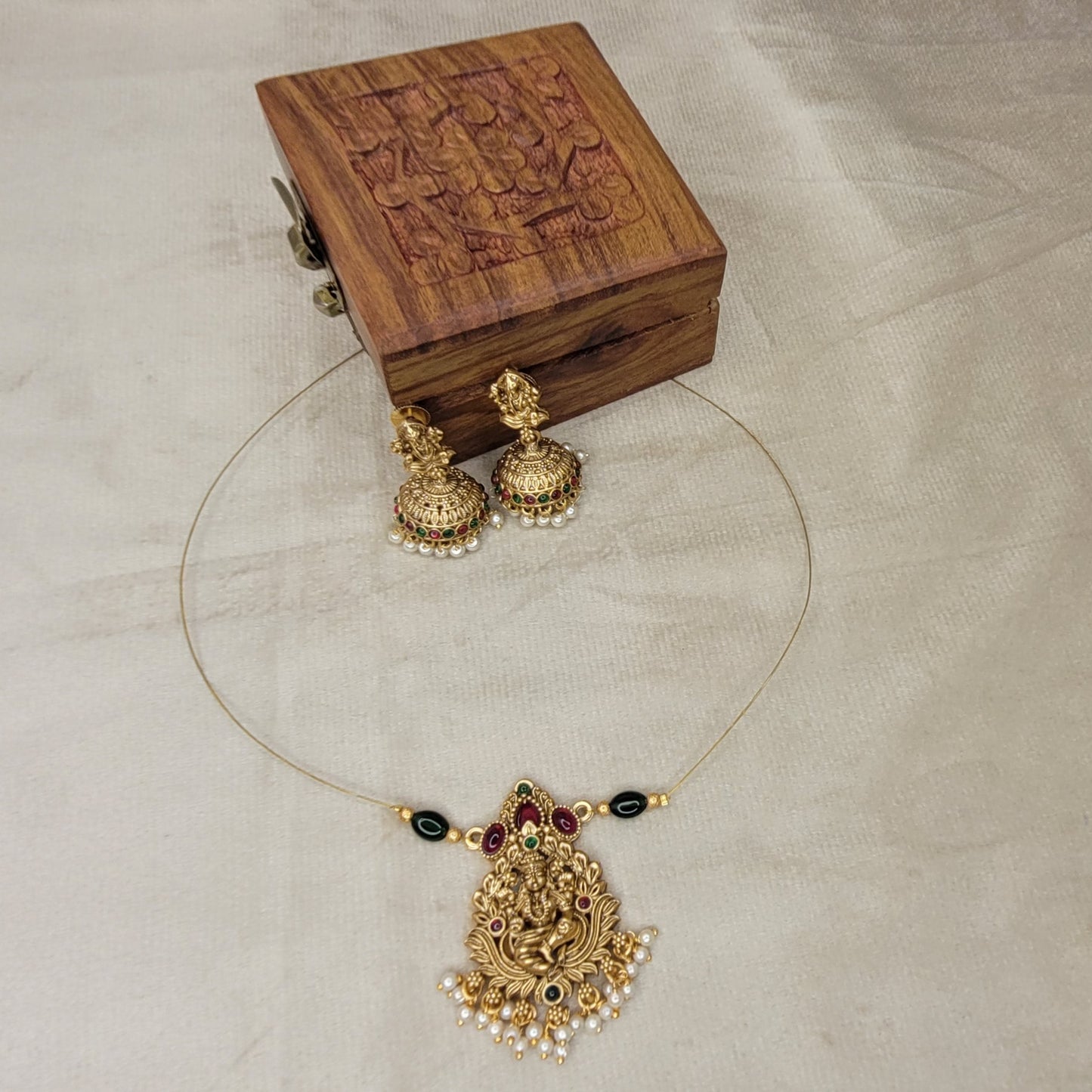 Antique Gold Lakshmi Invisible Pendant Necklace Set