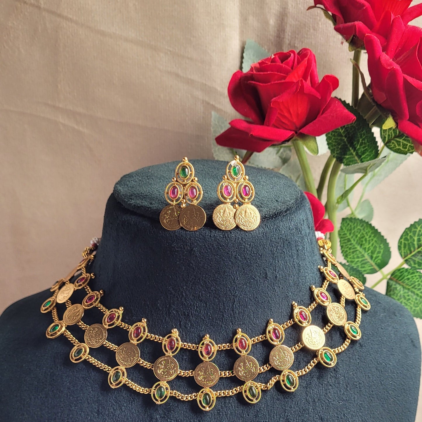 Royal Coin Cascade Necklace Set