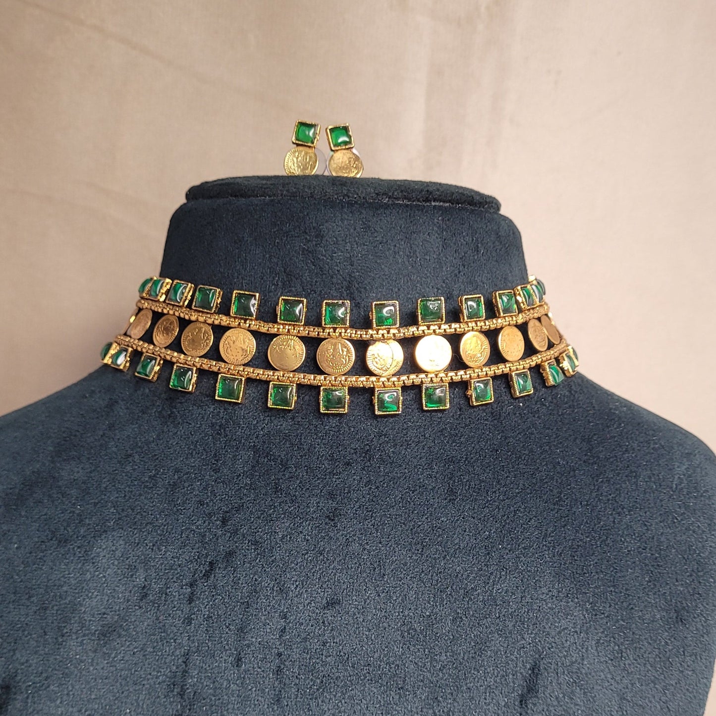 Emerald Coin Layered Choker Necklace Set