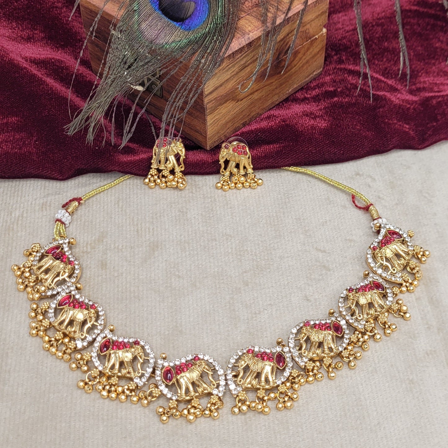 Antique Elephant Motif Necklace Set