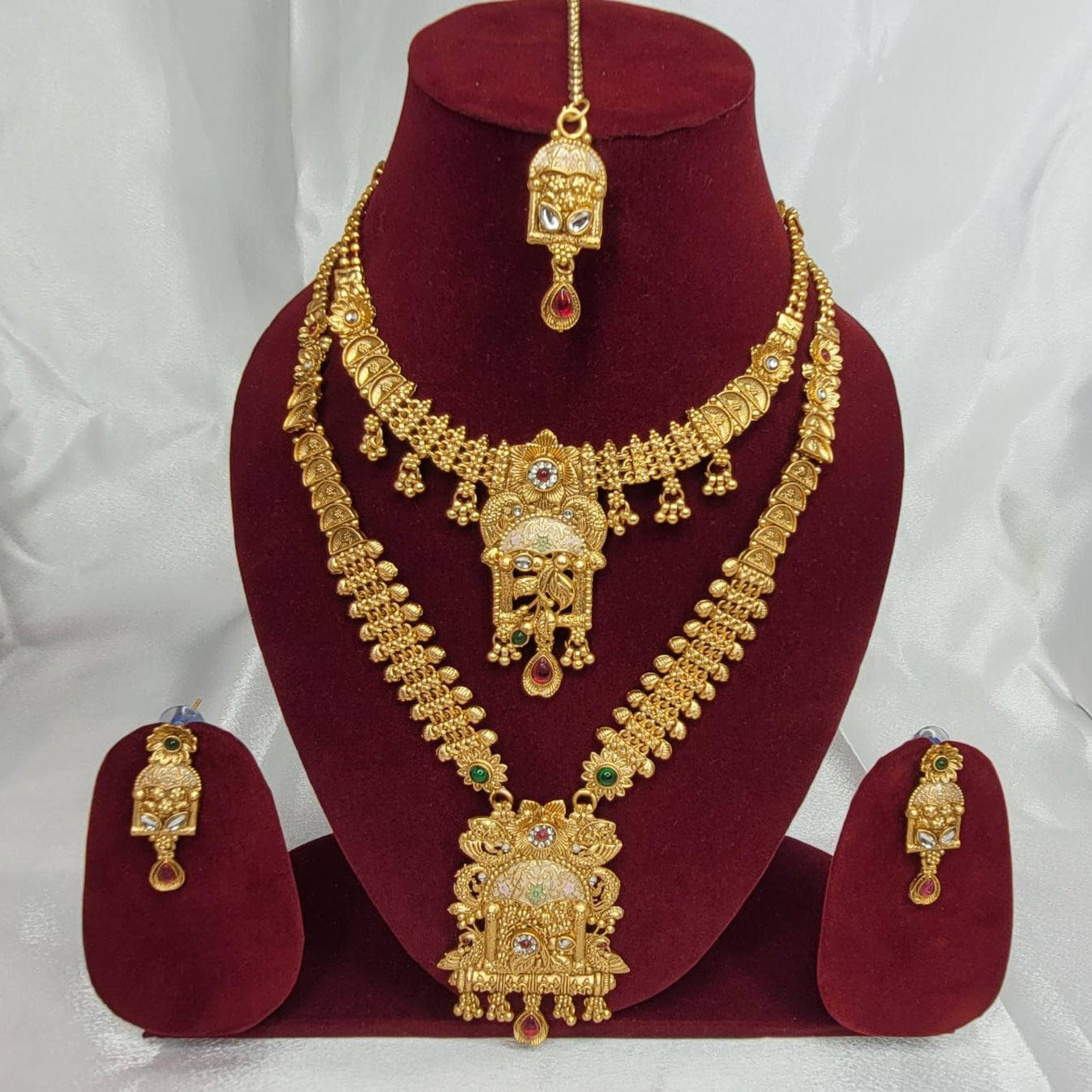 Ethnic Beauty Pota Stone and Meenakari Necklace Set