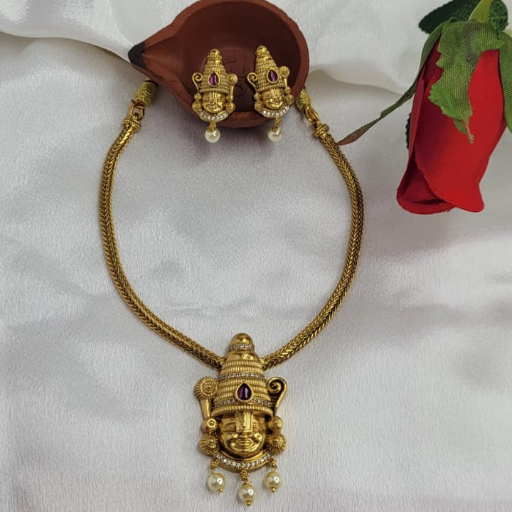 Lord Sree Padmanabha Pendant Set