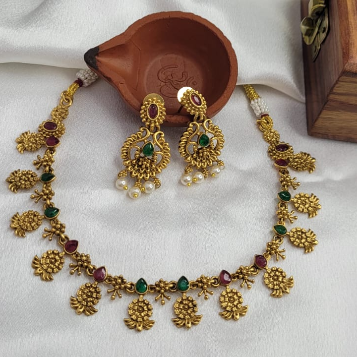 South Indian Choker Necklace Set