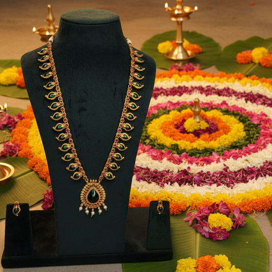 Palakka Pendant Set with Green Mango Design