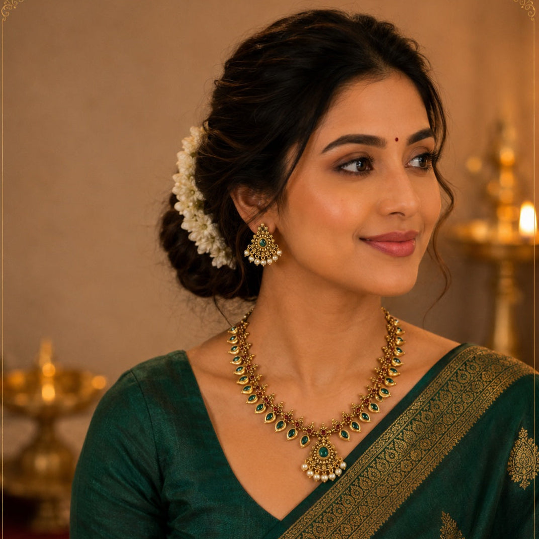Emerald Teardrop Palakka Necklace Set